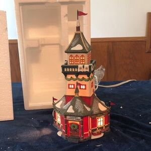Heritage Village N.Pole series/Santa’s Lookout Tower#5629-4/NIB